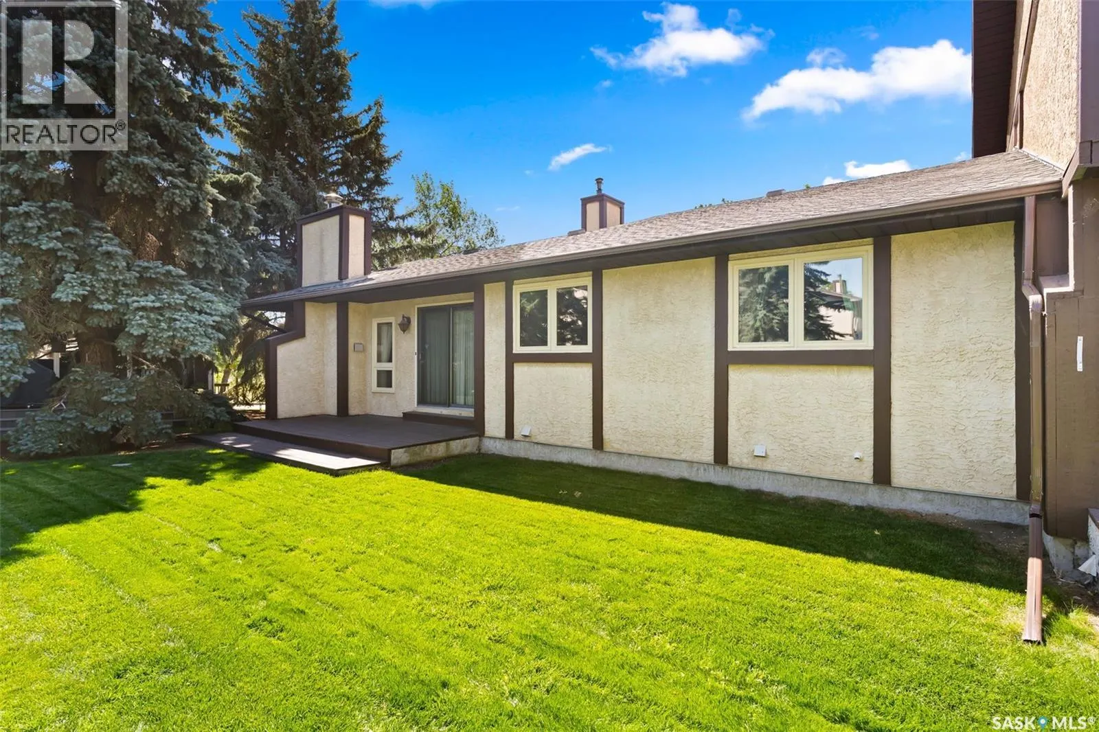 341 Avon DRIVE
