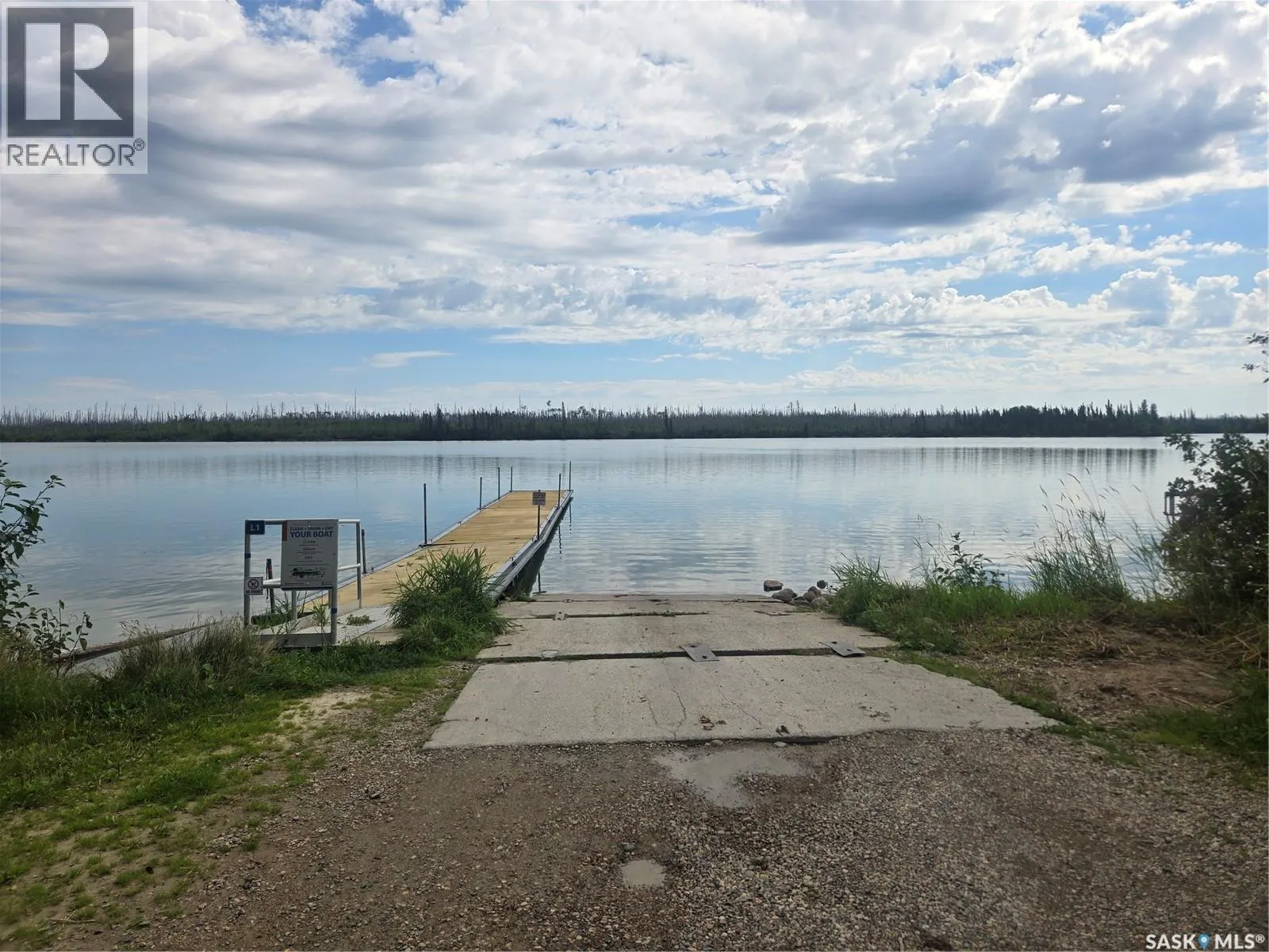 12 Lakeview DRIVE