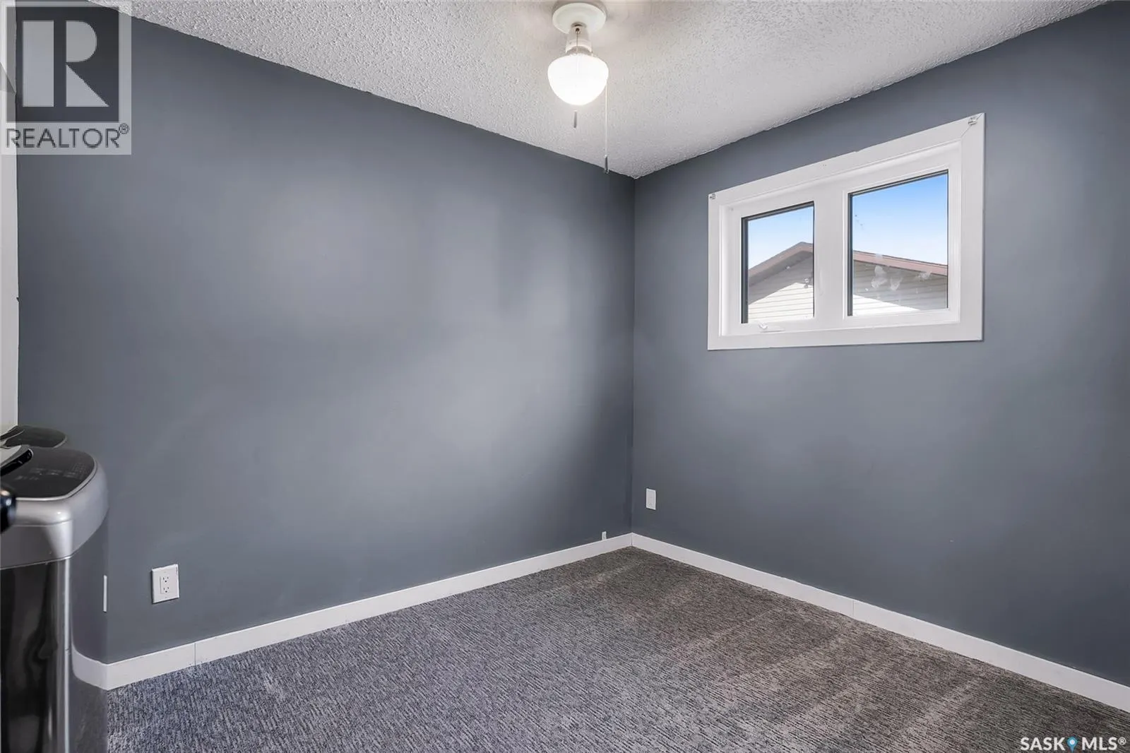 510 M AVENUE N