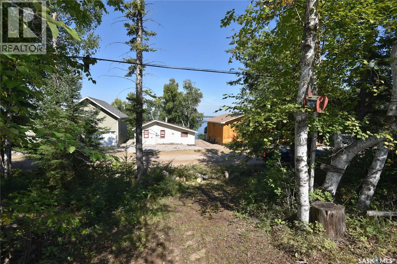 220 Lakeview DRIVE