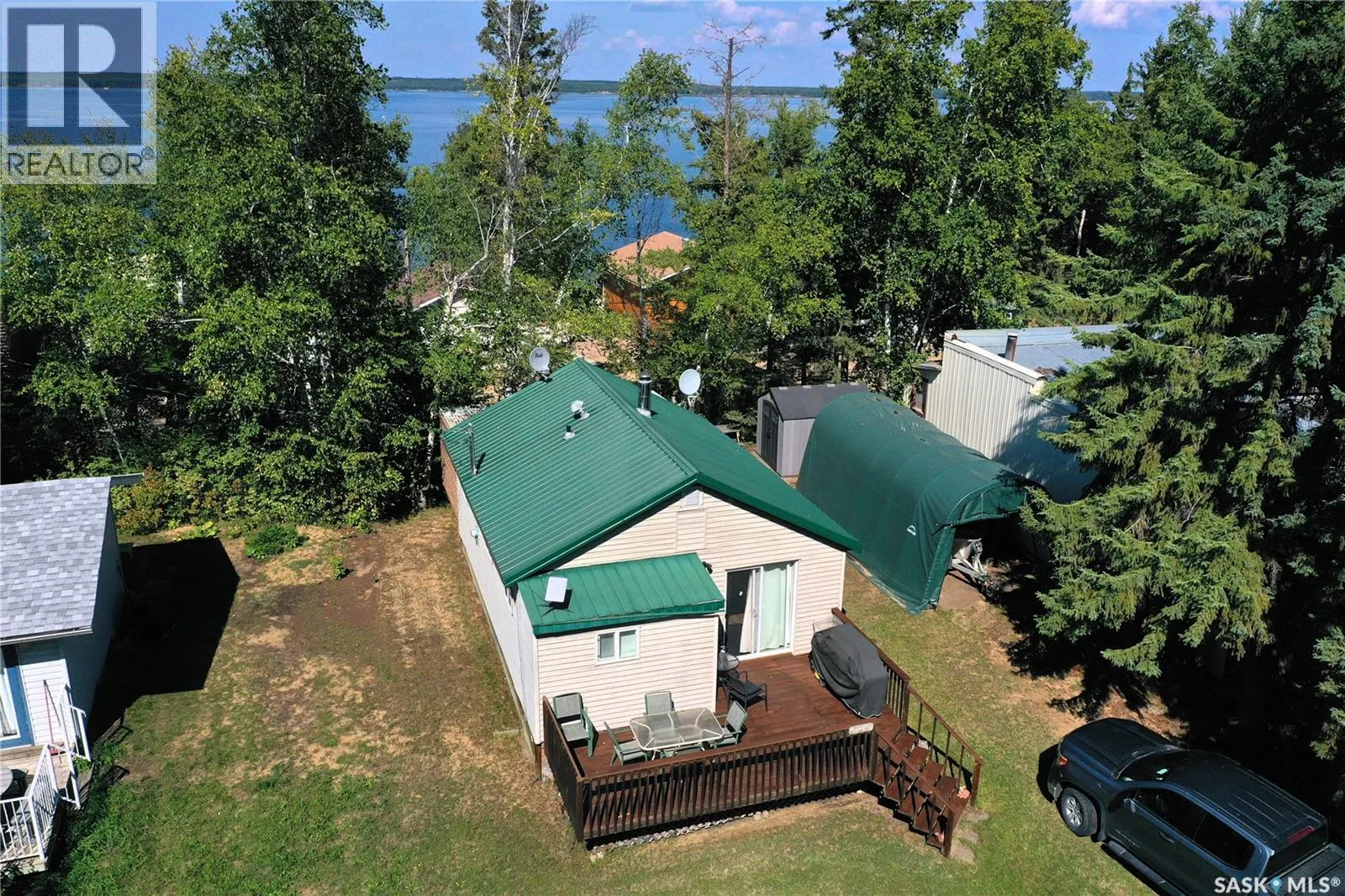 220 Lakeview DRIVE