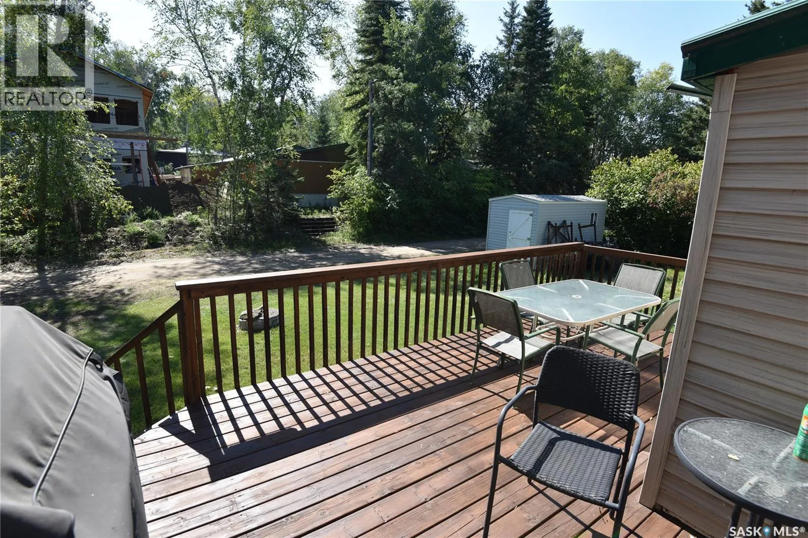 220 Lakeview DRIVE