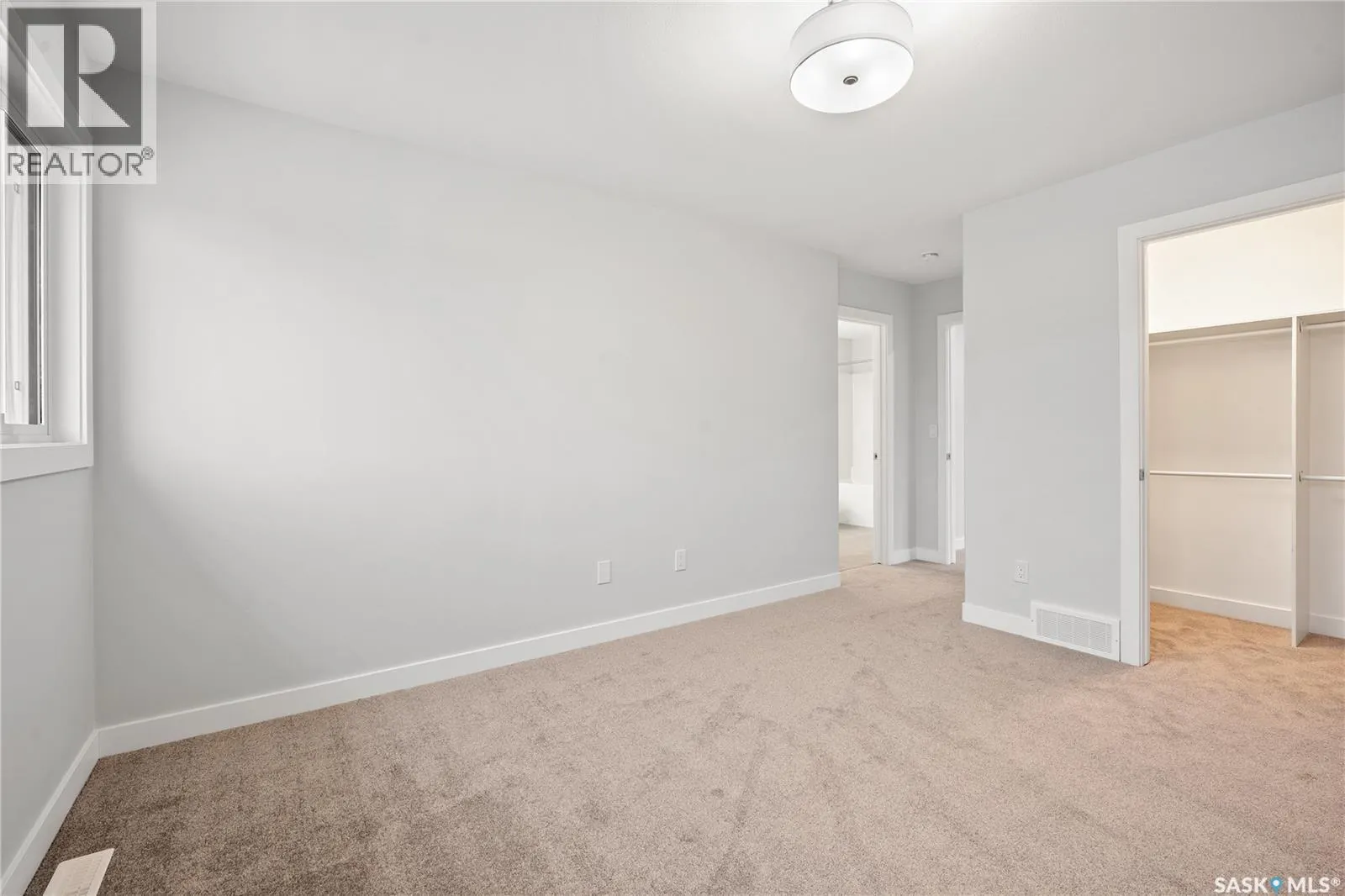 527 Asokan AVENUE