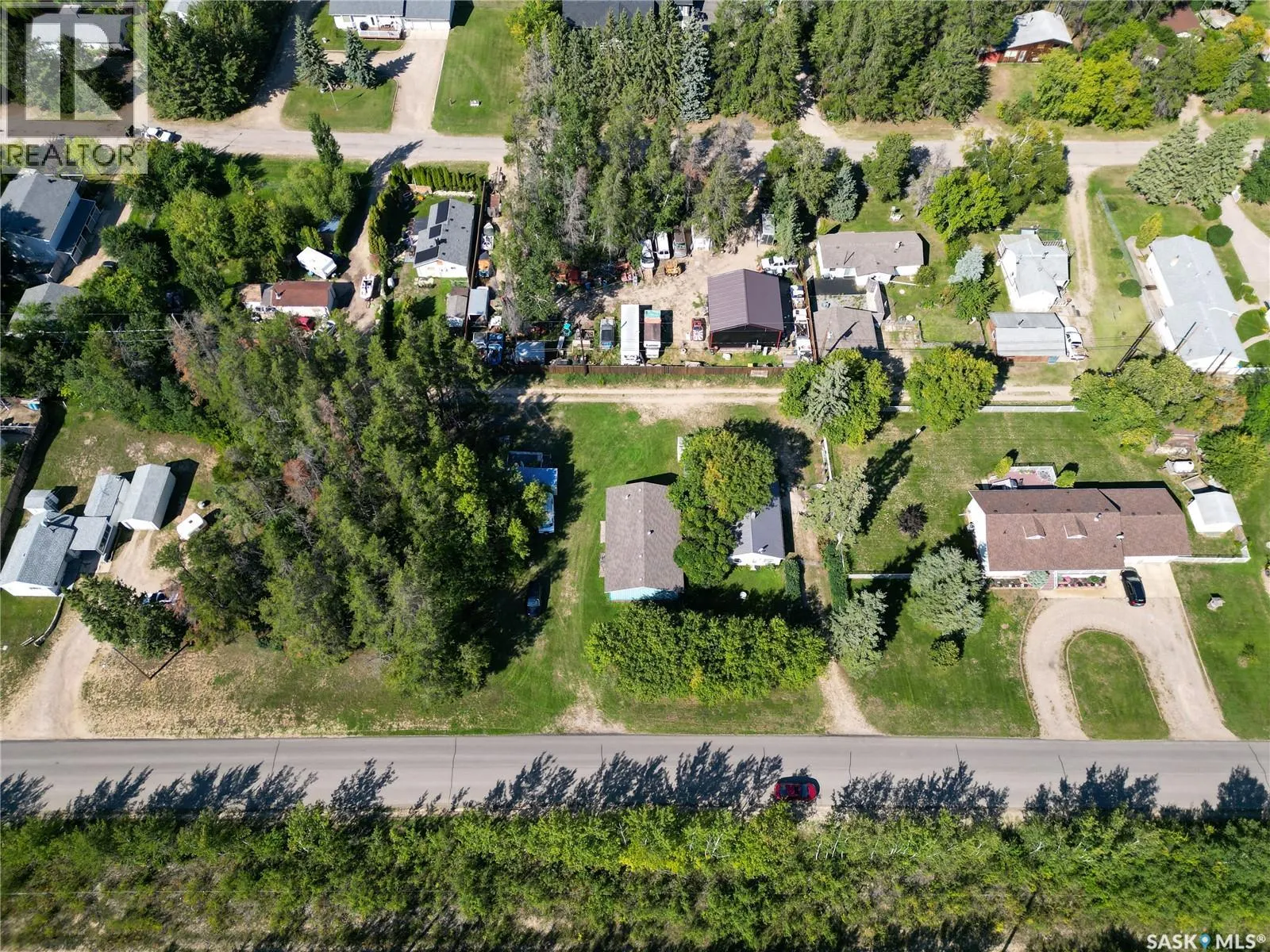 215 Redwing ROAD