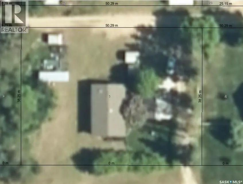 215 Redwing ROAD