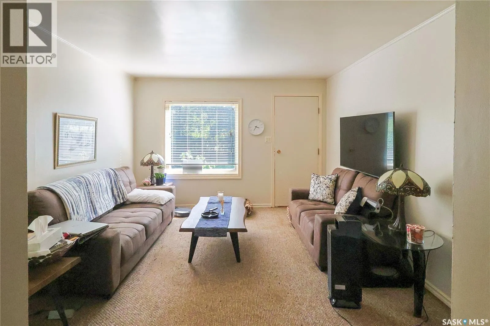 215 Redwing ROAD
