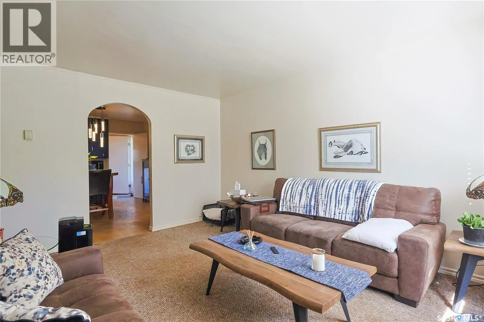 215 Redwing ROAD