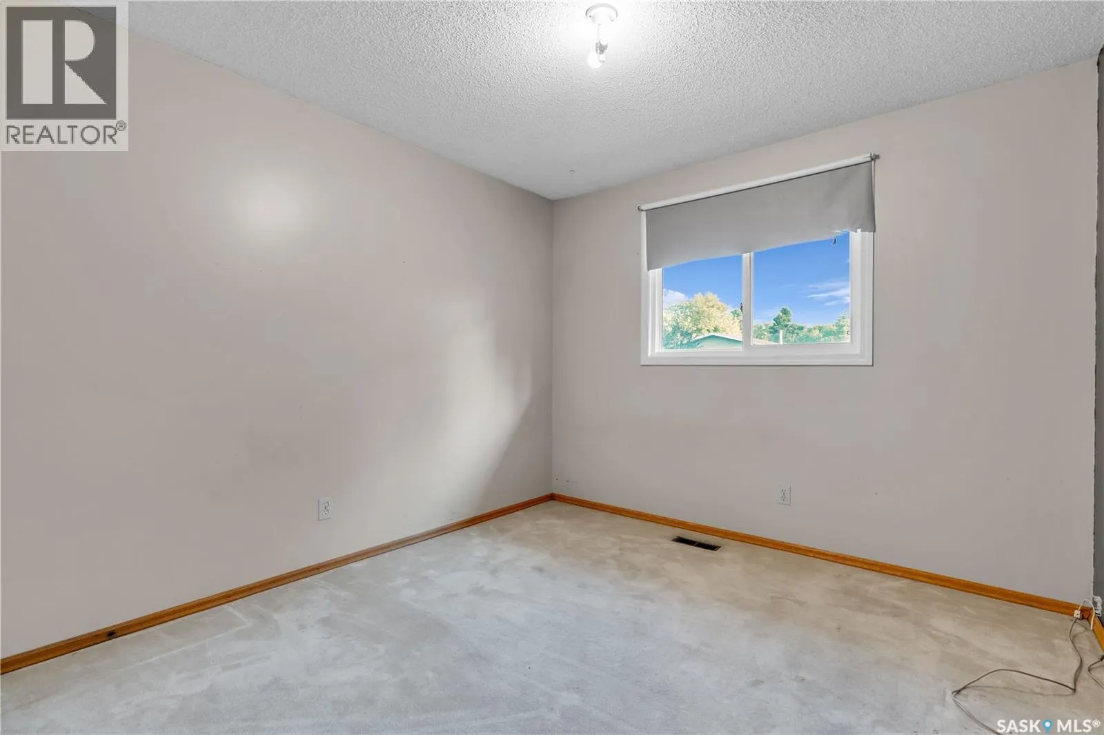 127 Scrivener CRESCENT