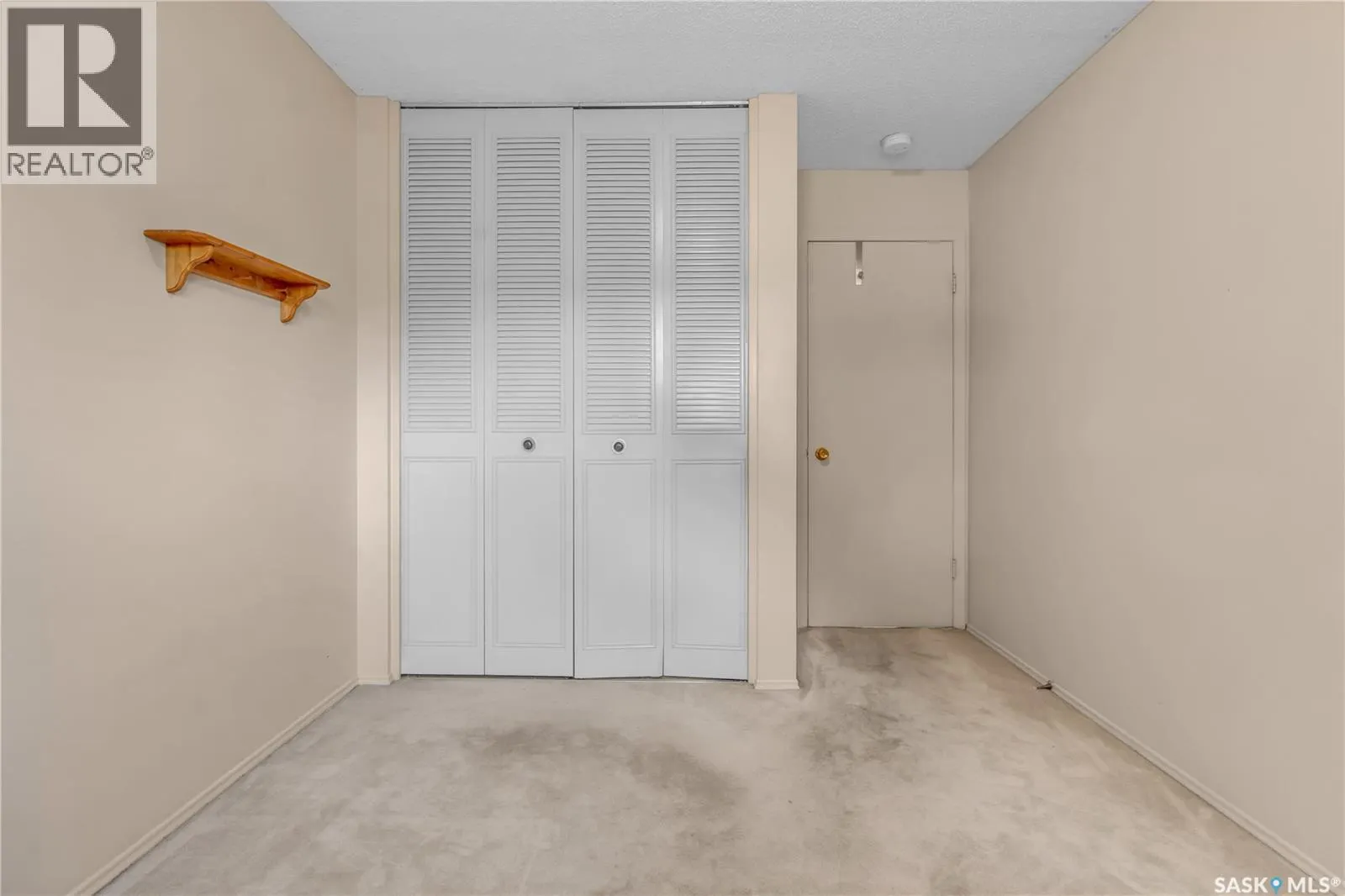127 Scrivener CRESCENT