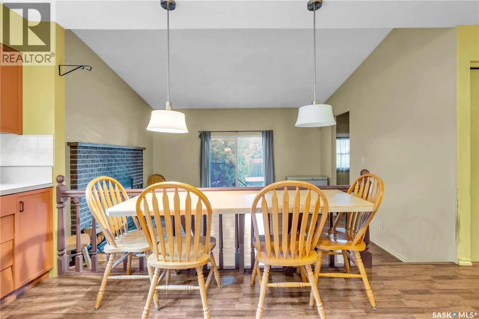 127 Scrivener CRESCENT