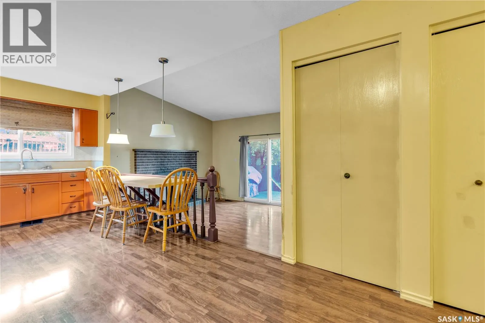 127 Scrivener CRESCENT