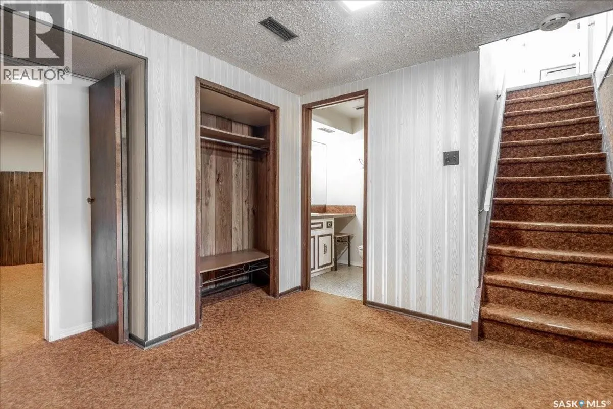 126 McSherry CRESCENT