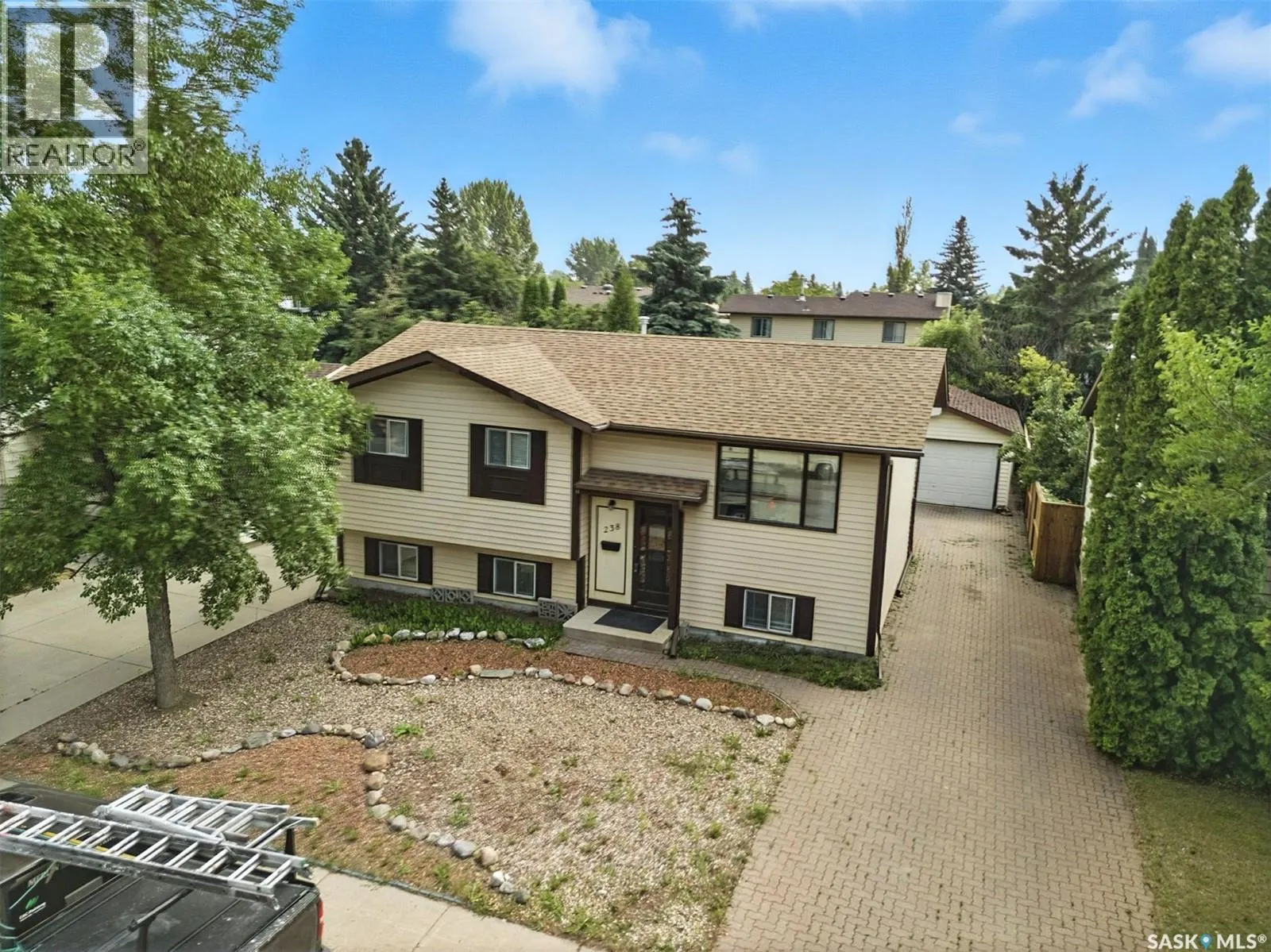238 Stillwater DRIVE