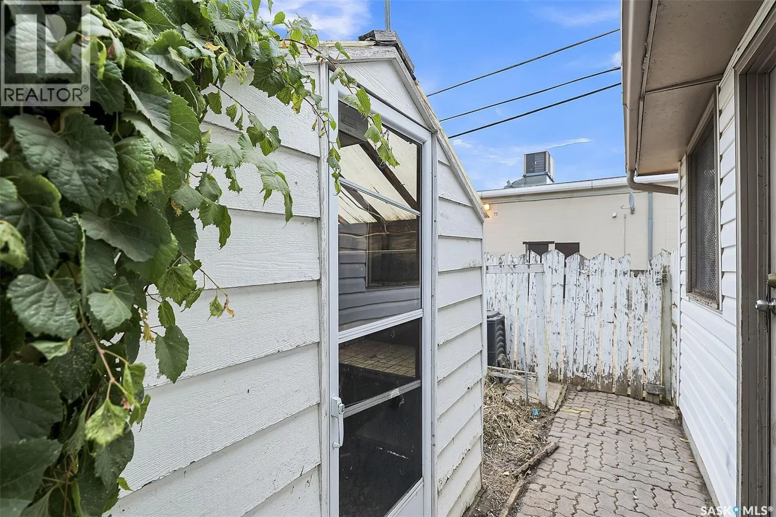 40 Richardson CRESCENT