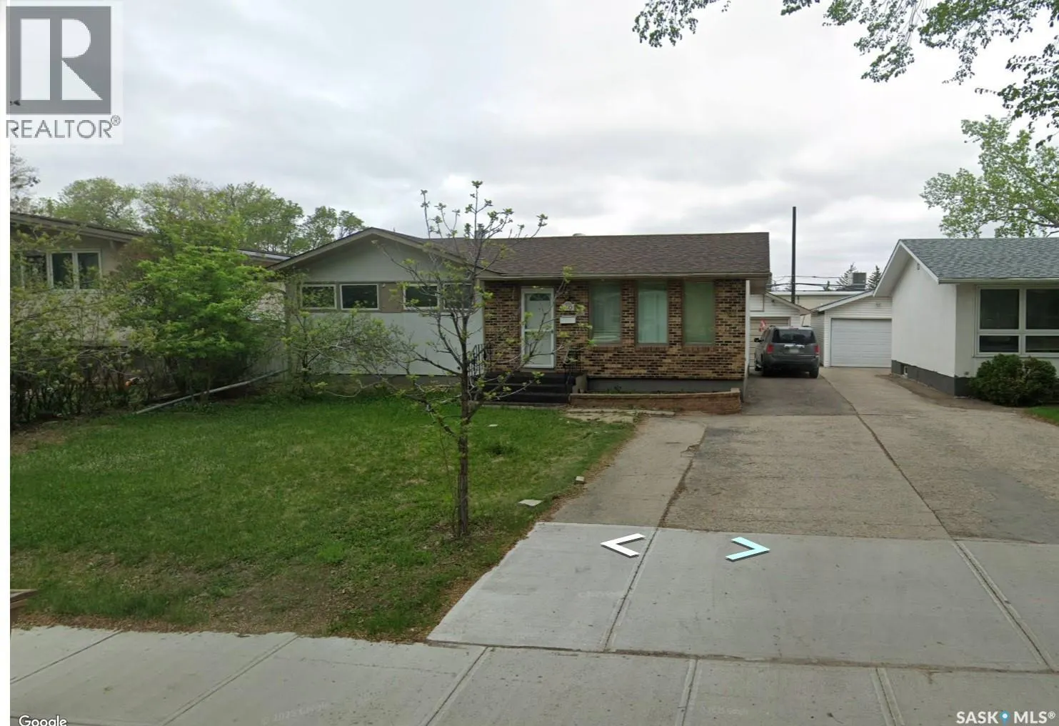 40 Richardson CRESCENT