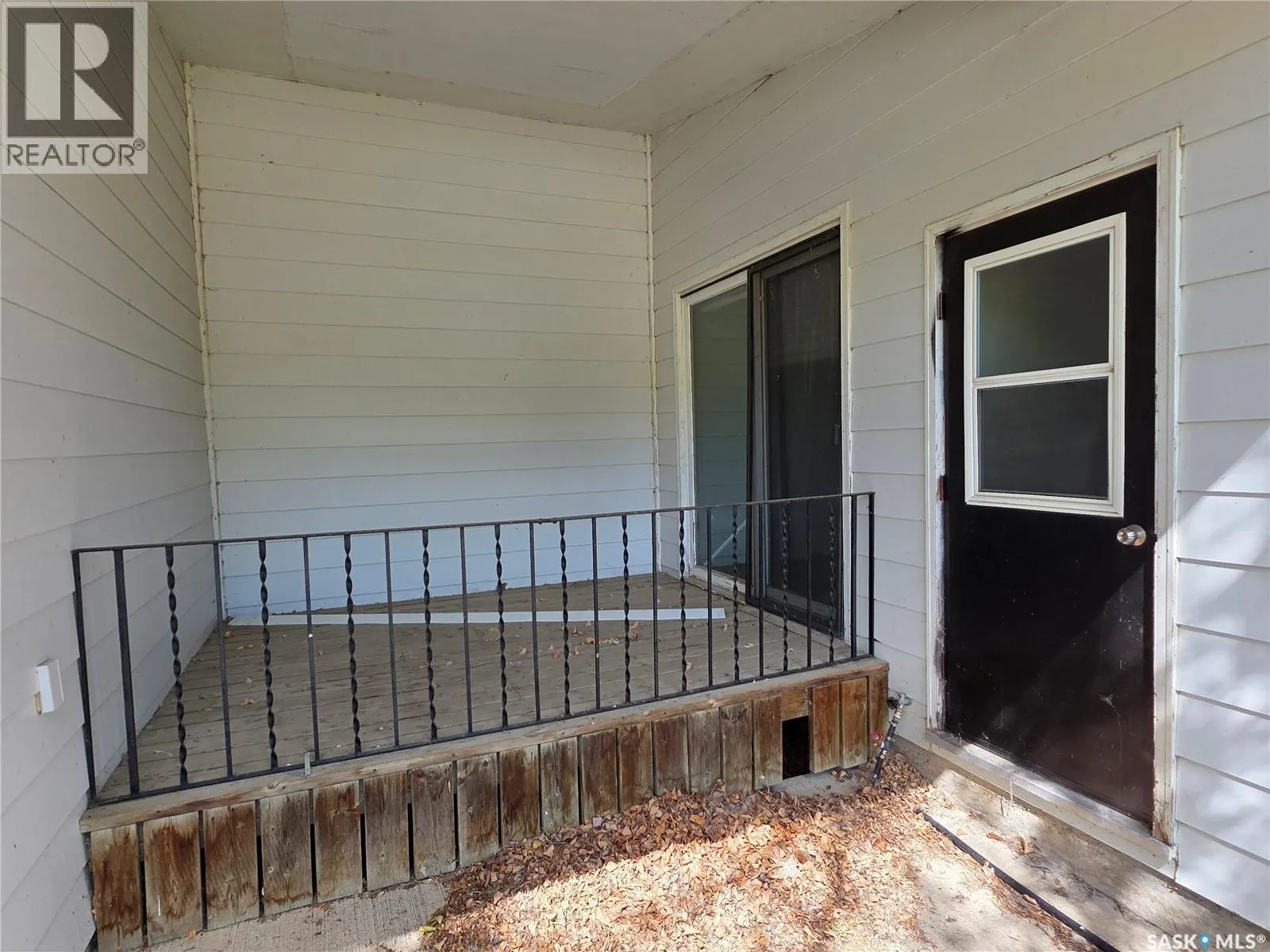 304 Leonard STREET