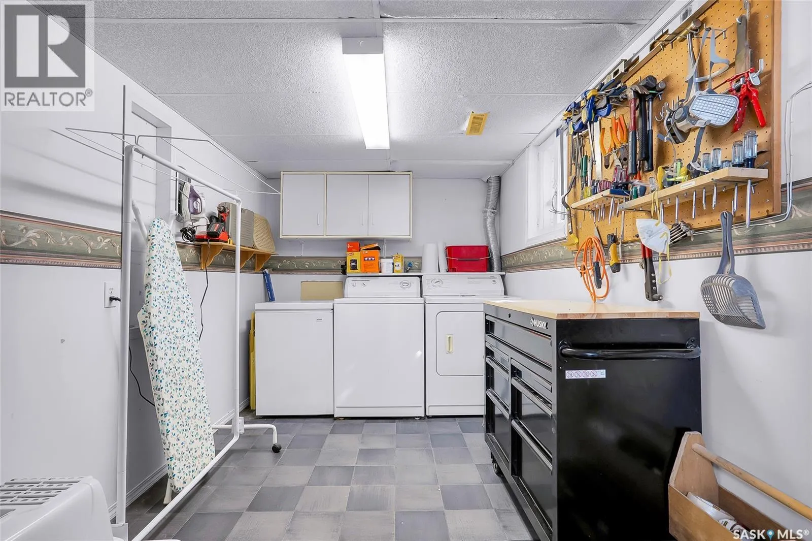 119 28th STREET W