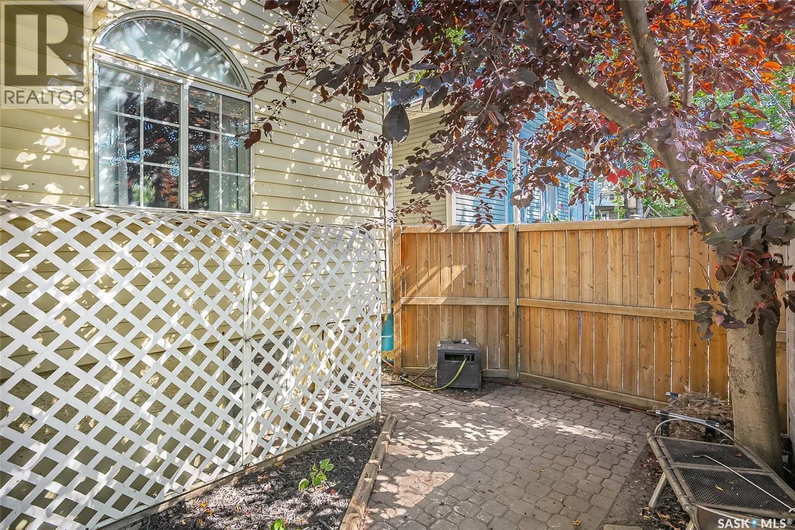 119 28th STREET W