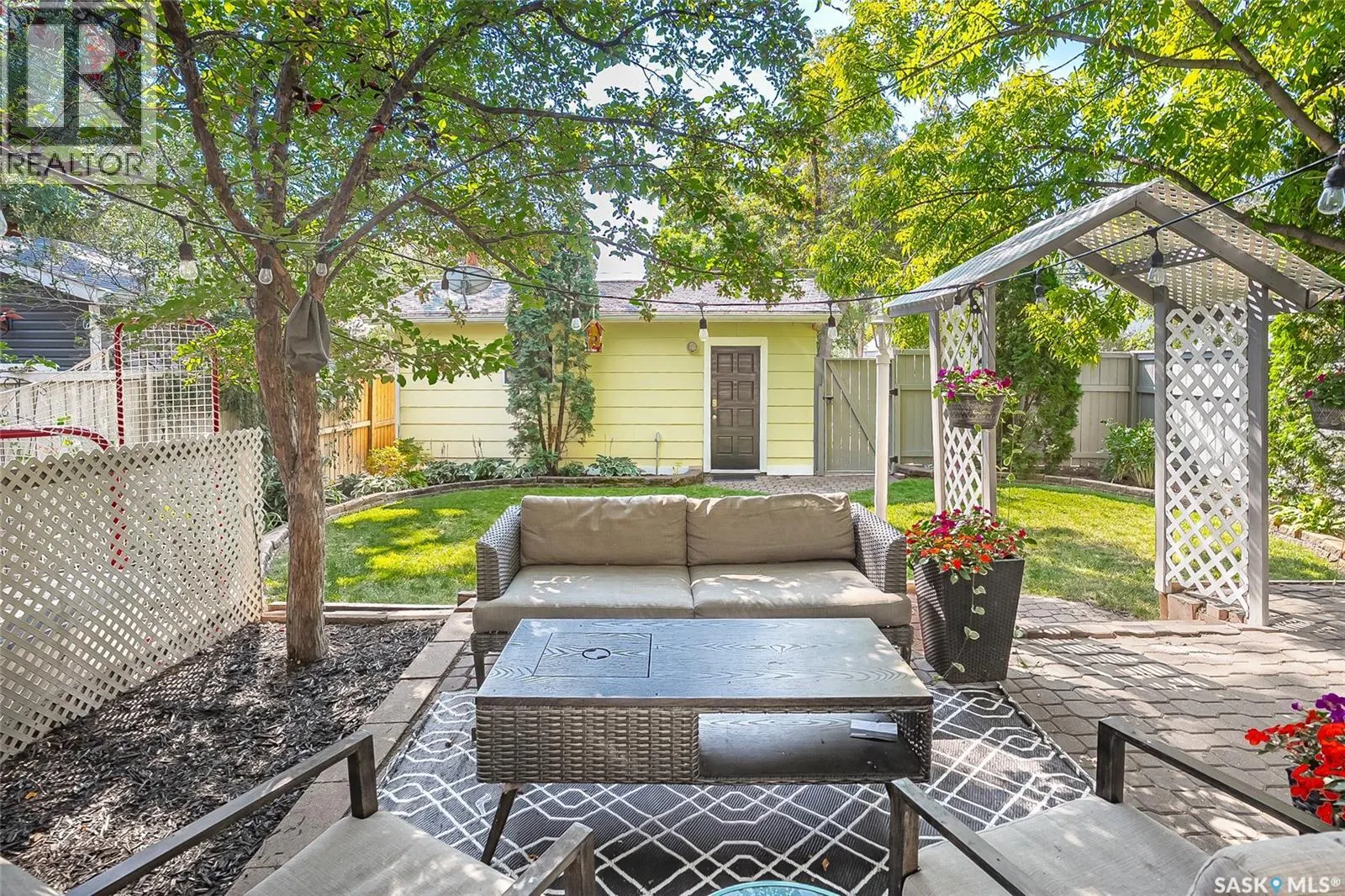 119 28th STREET W