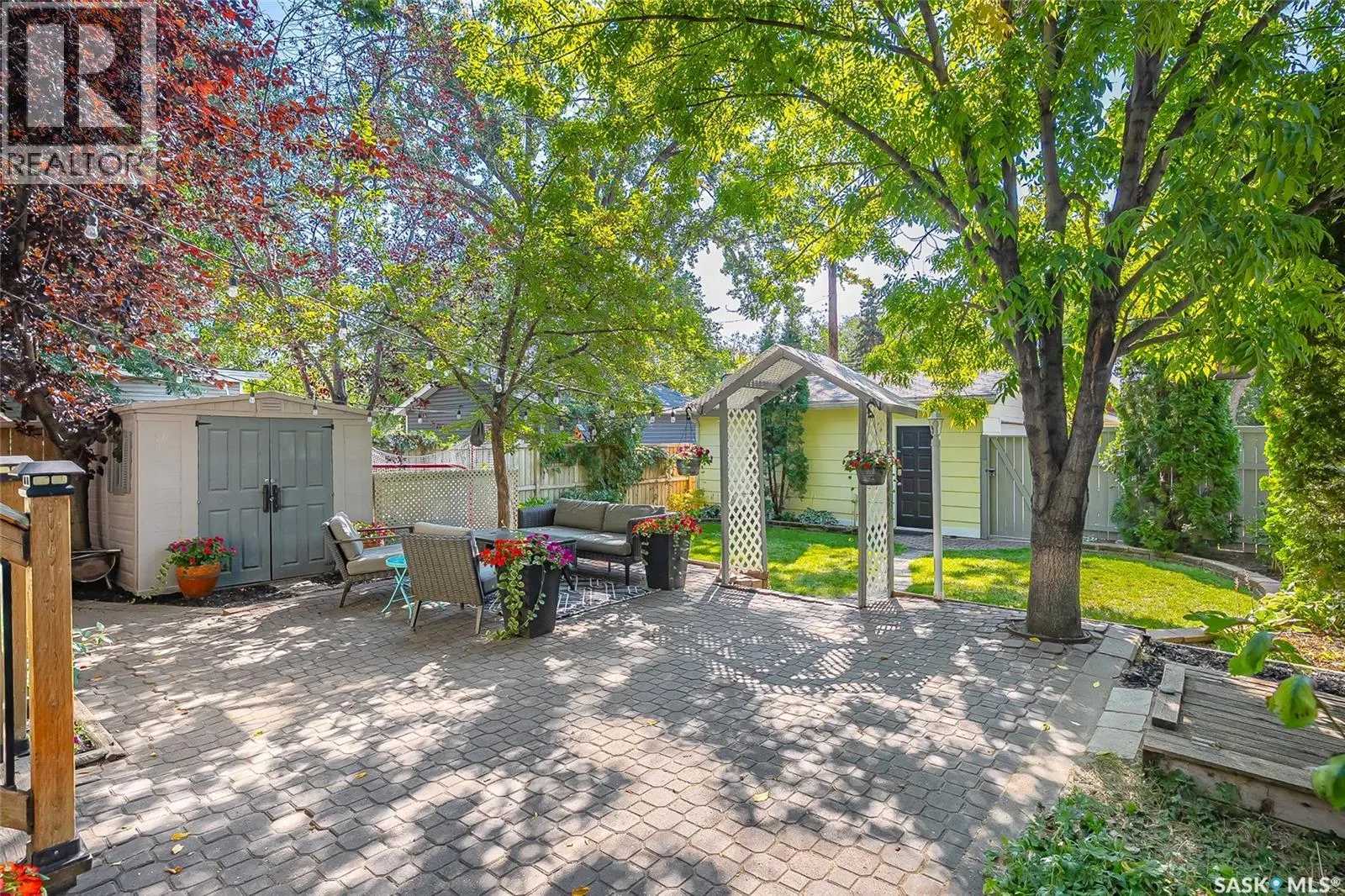 119 28th STREET W