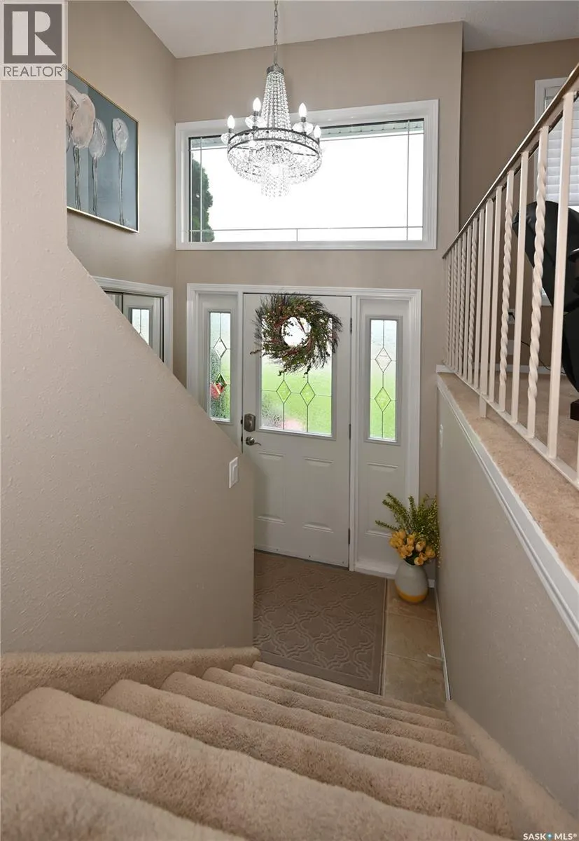 1275 Veterans CRESCENT