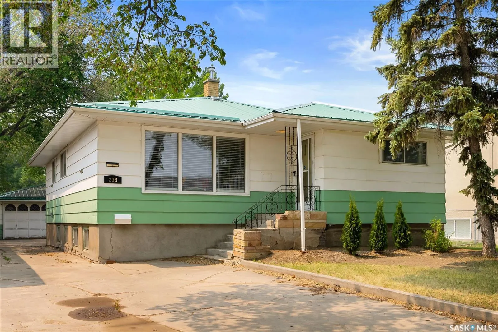 238 Hamilton STREET