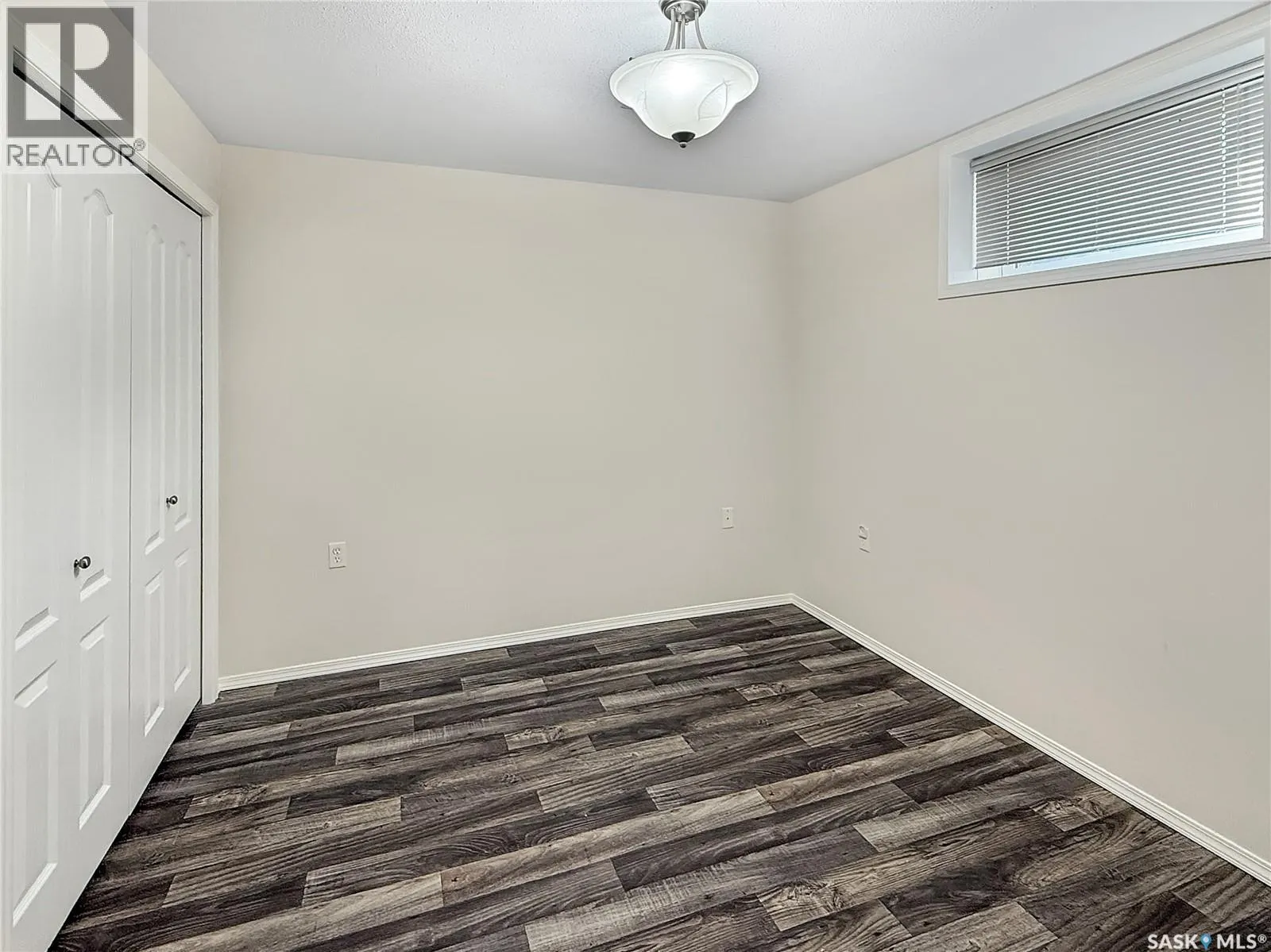 A 10302 Henderson DRIVE
