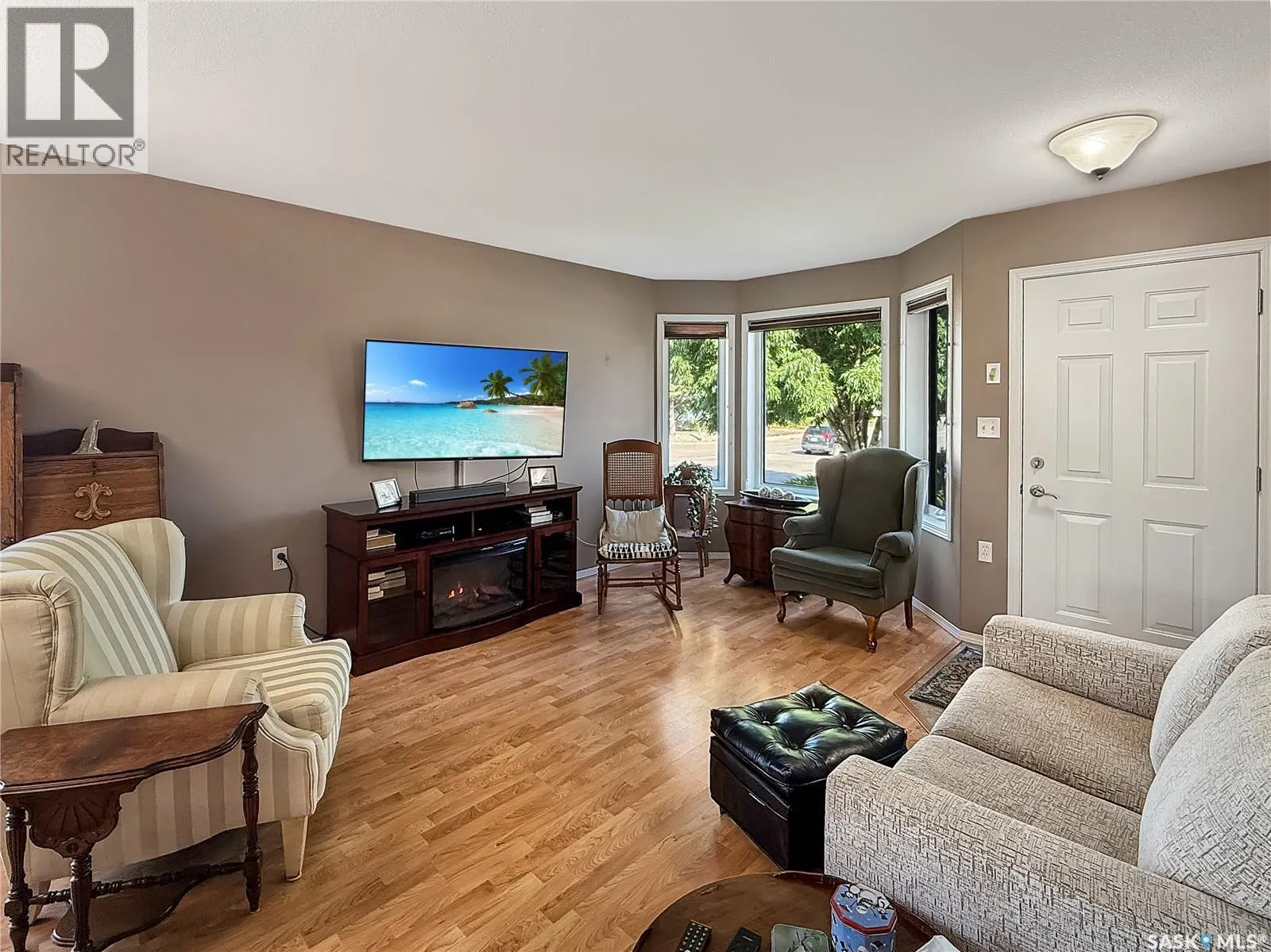 A 10302 Henderson DRIVE