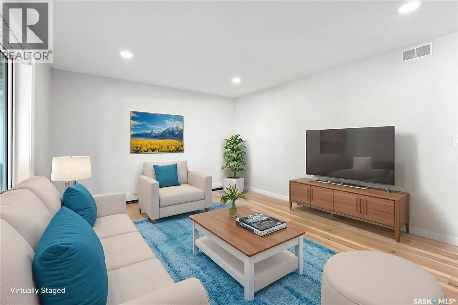 102 318 108th STREET W