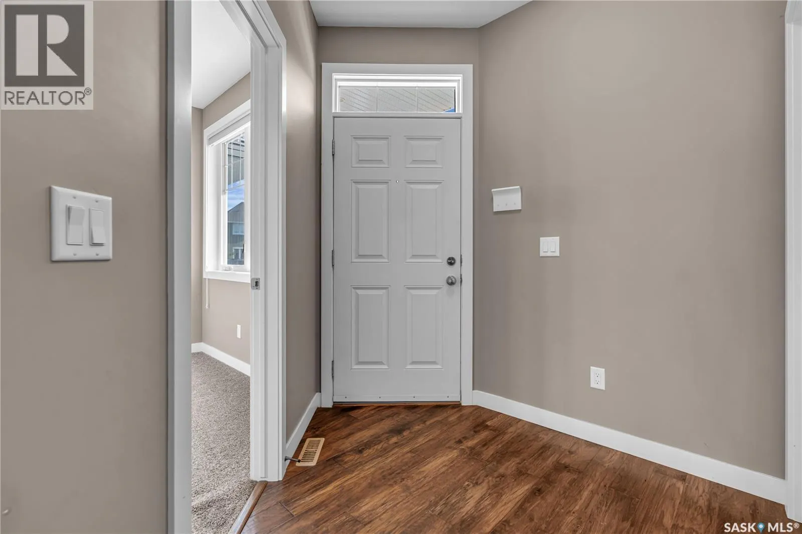 4228 Green Apple DRIVE