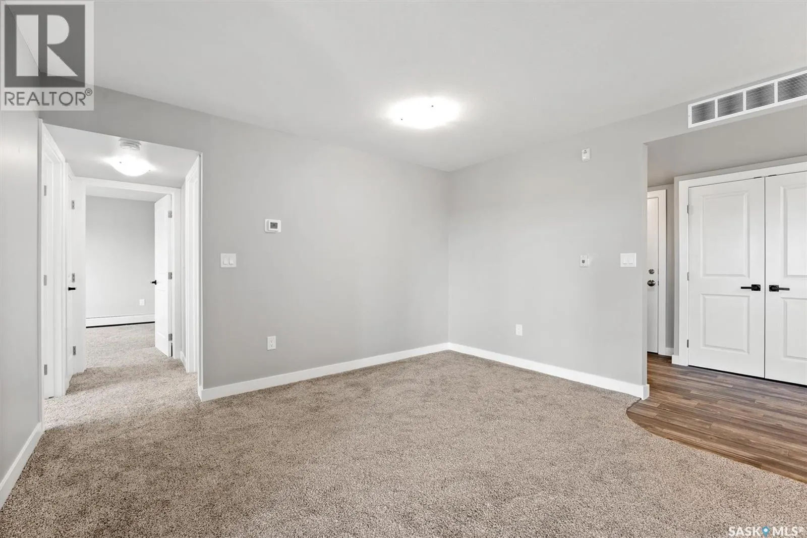 307 318 108th STREET W