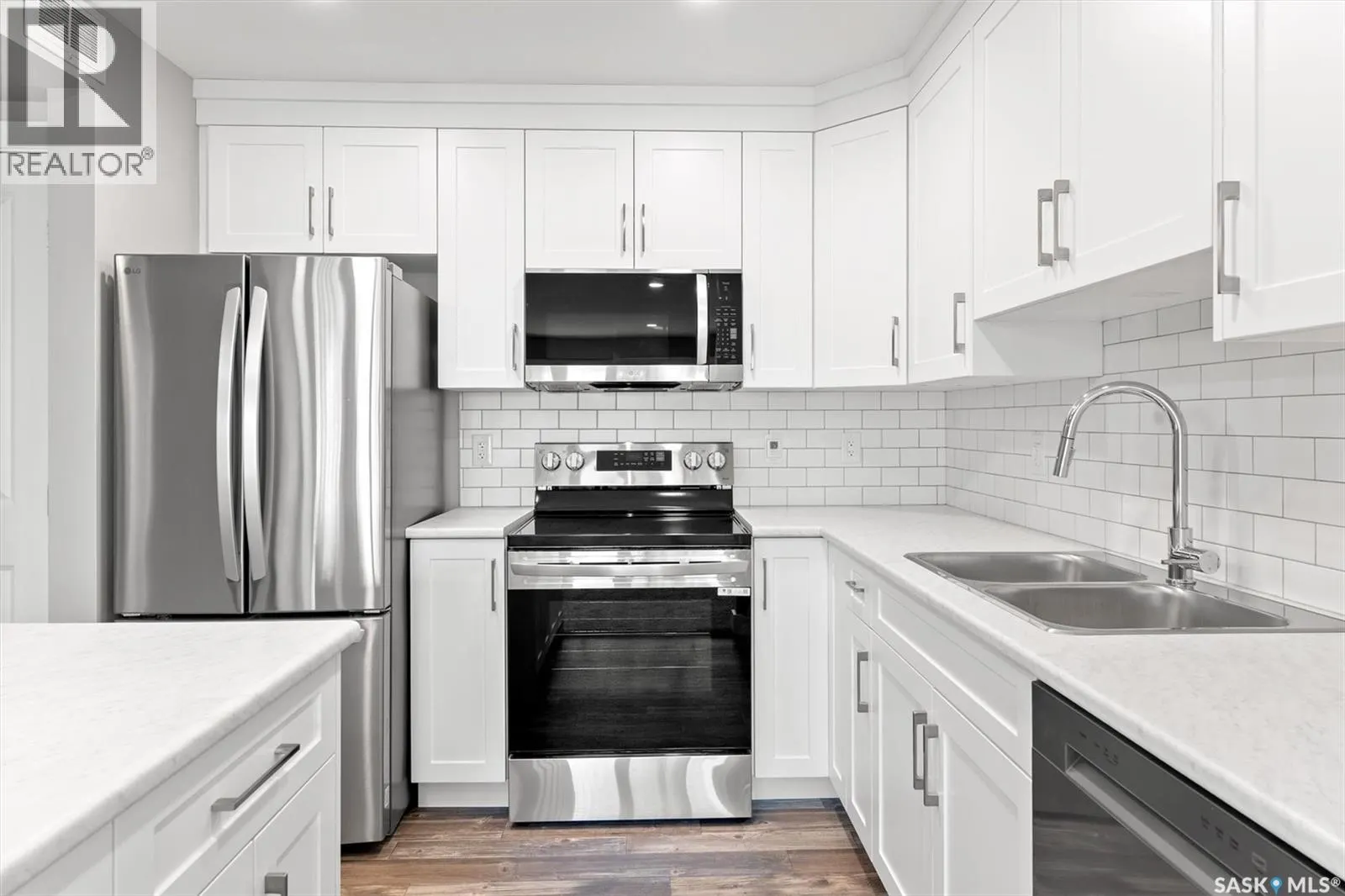 307 318 108th STREET W