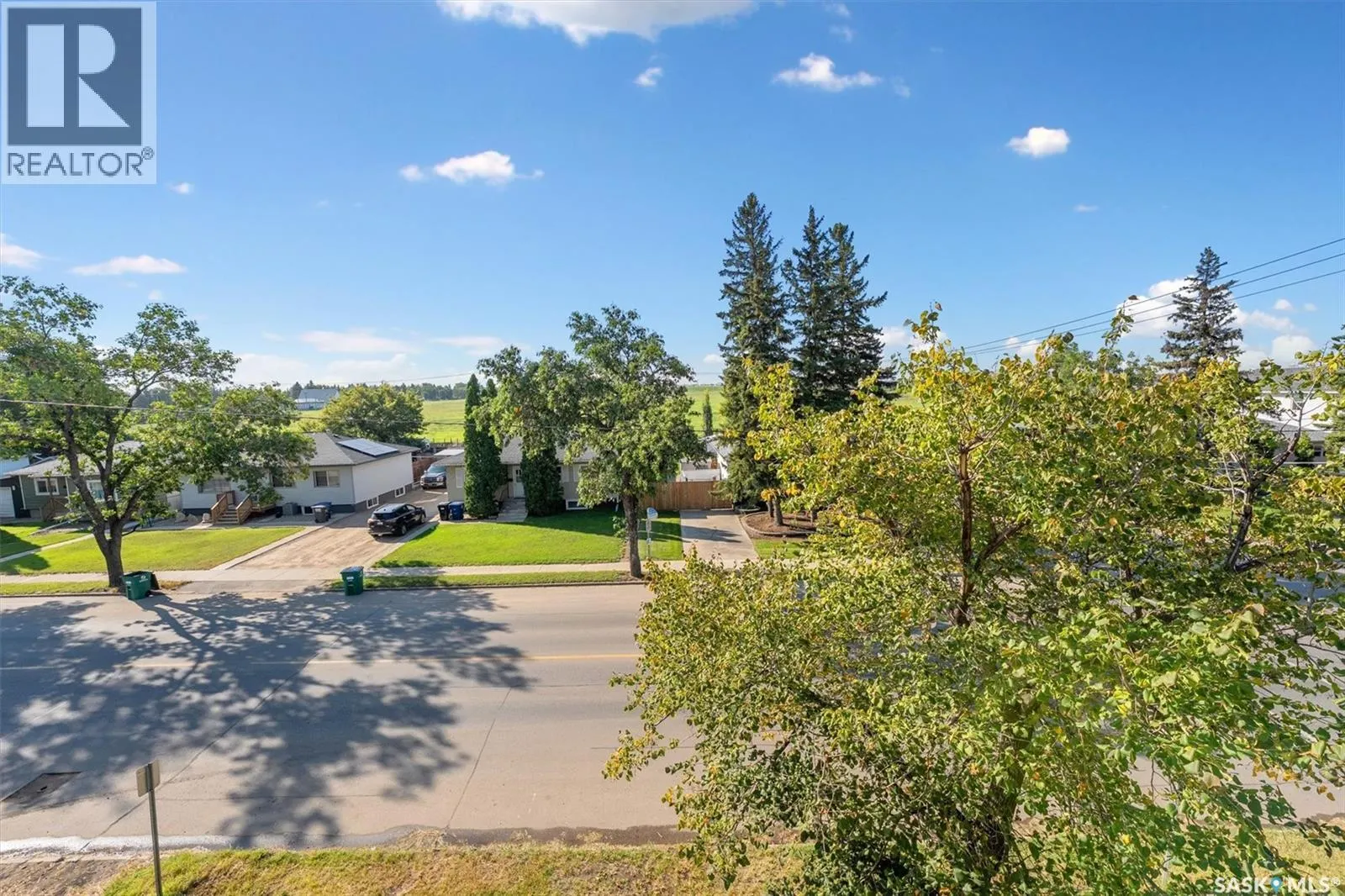 307 318 108th STREET W