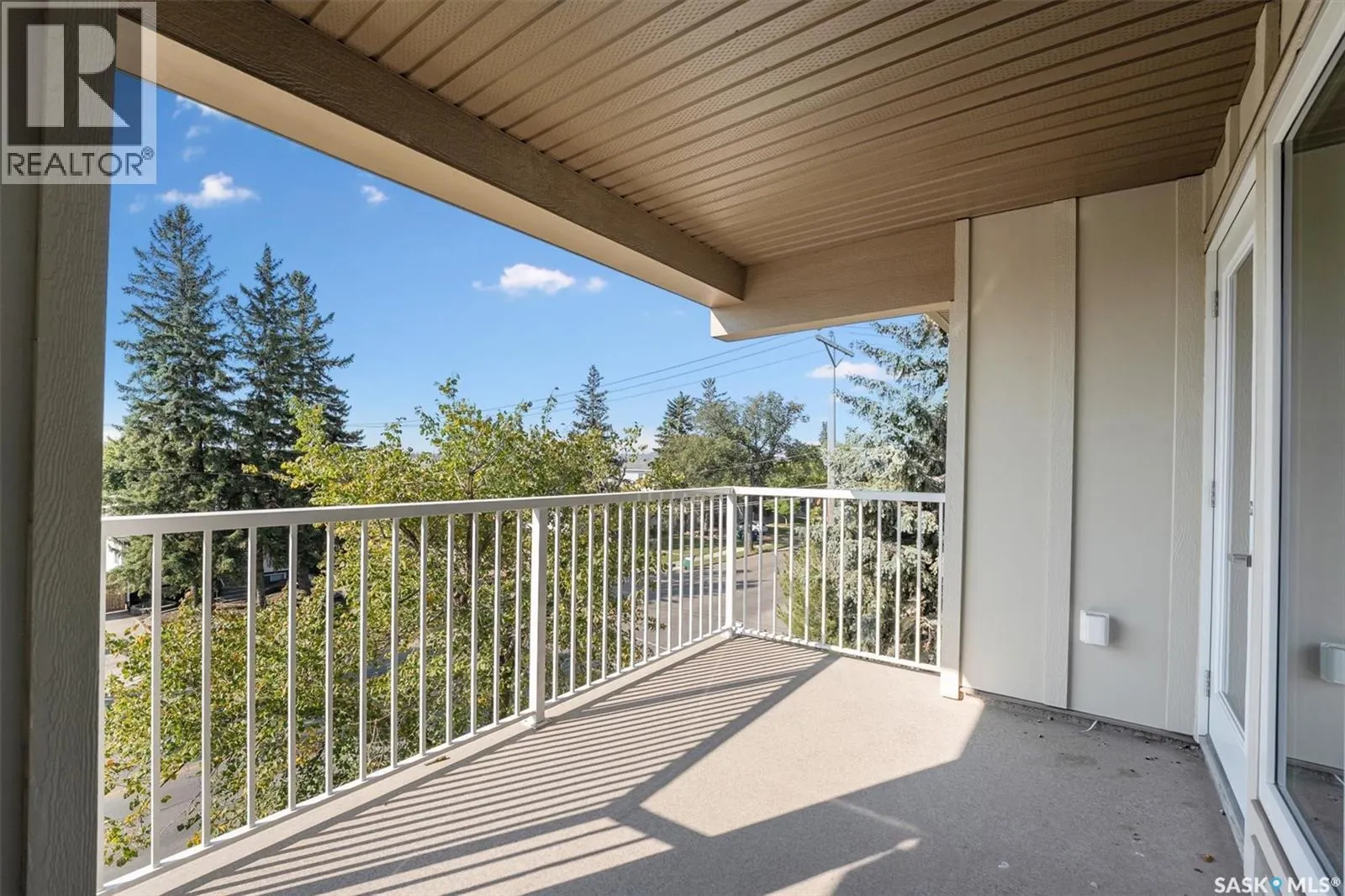 307 318 108th STREET W