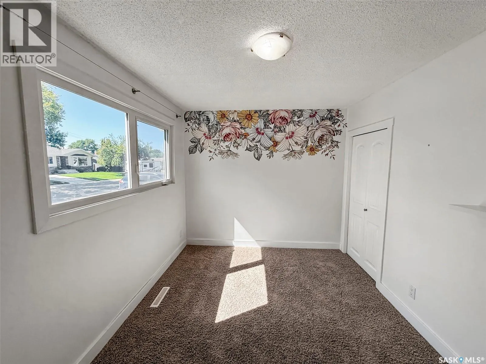 201 Conlin DRIVE