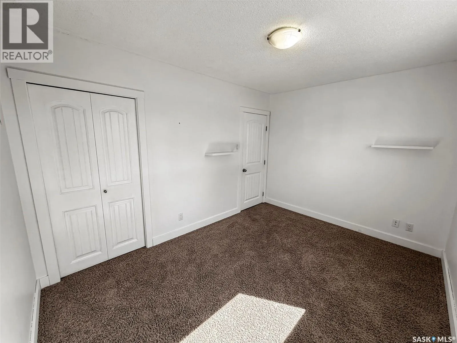 201 Conlin DRIVE
