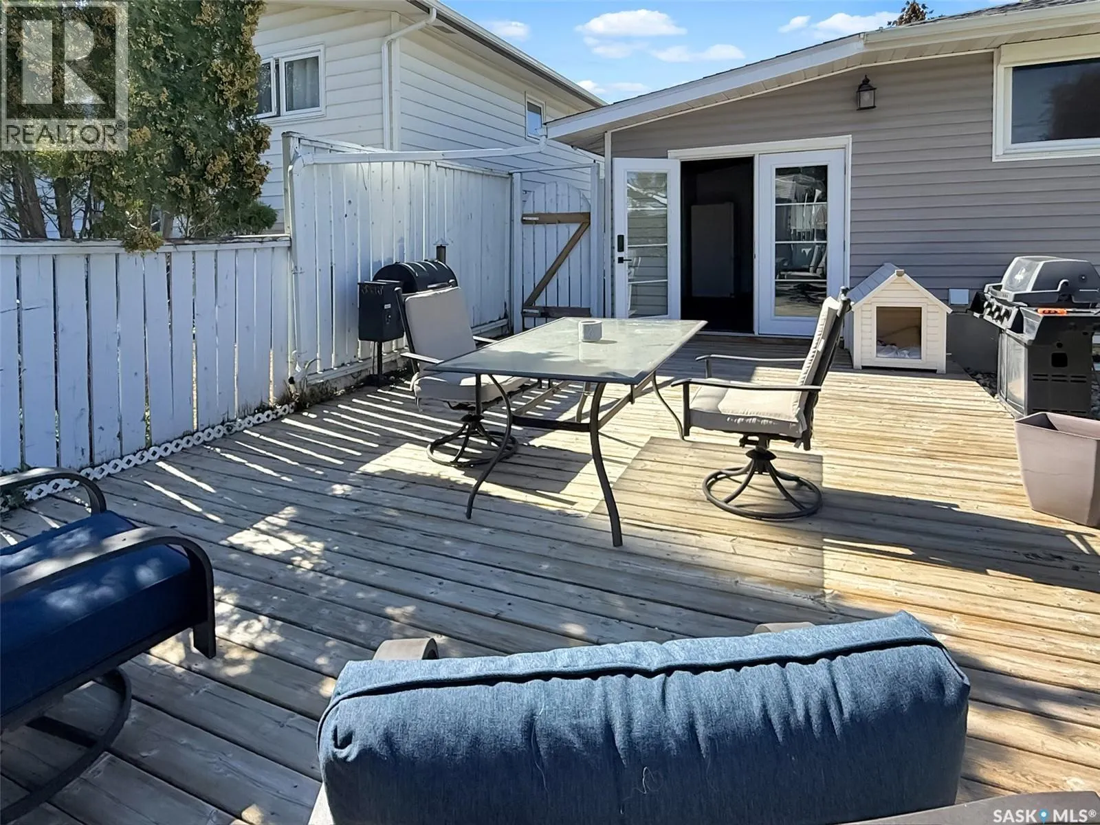 80 Macdonald CRESCENT
