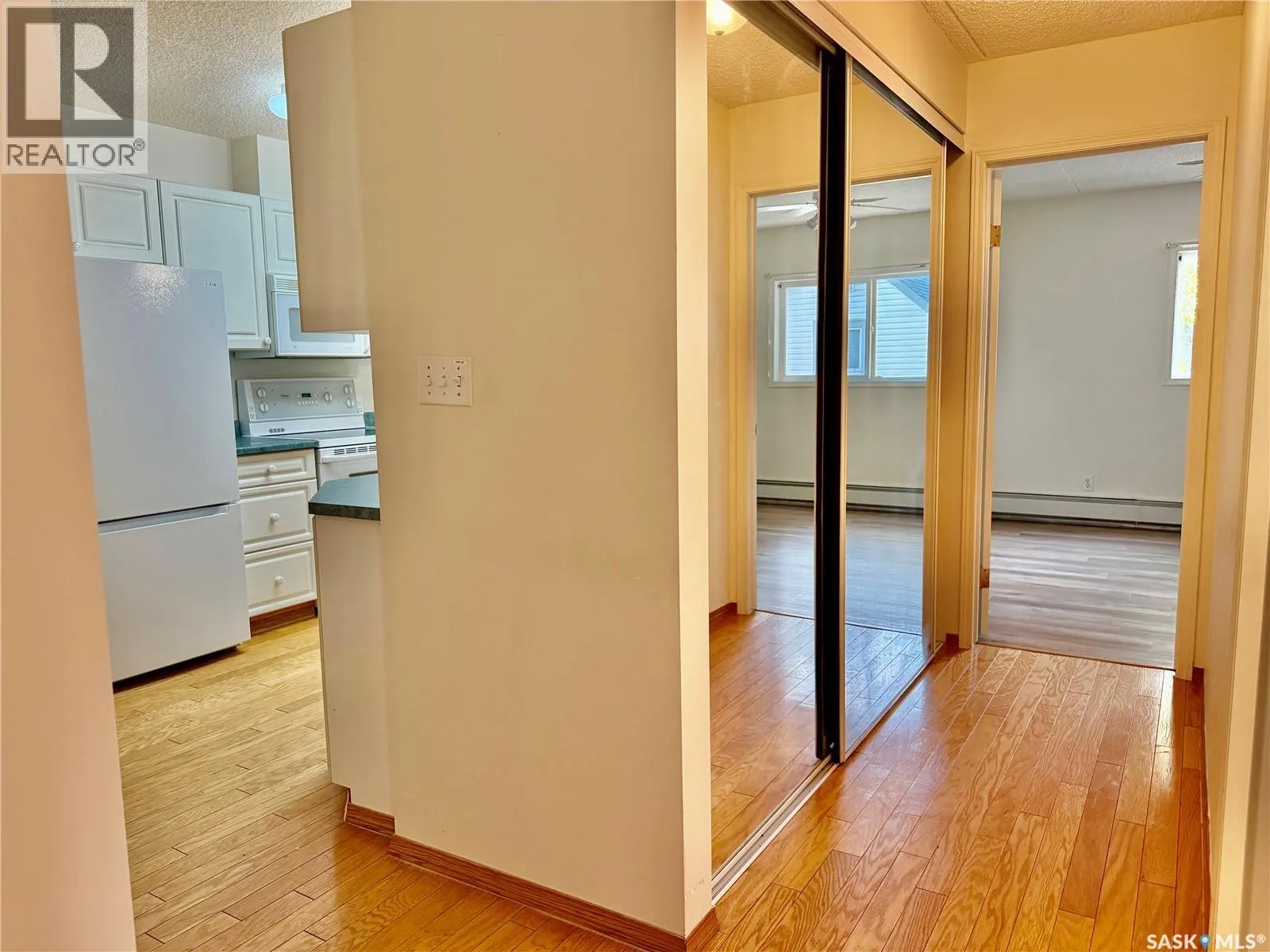 207 740 9th STREET