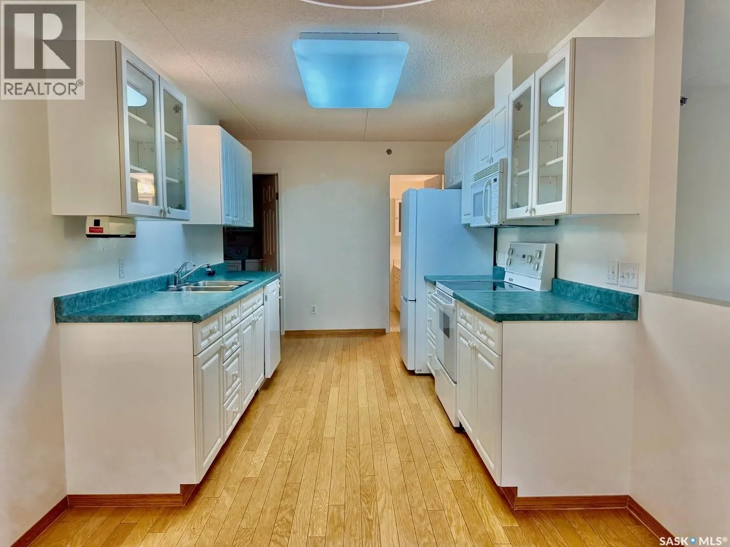 207 740 9th STREET