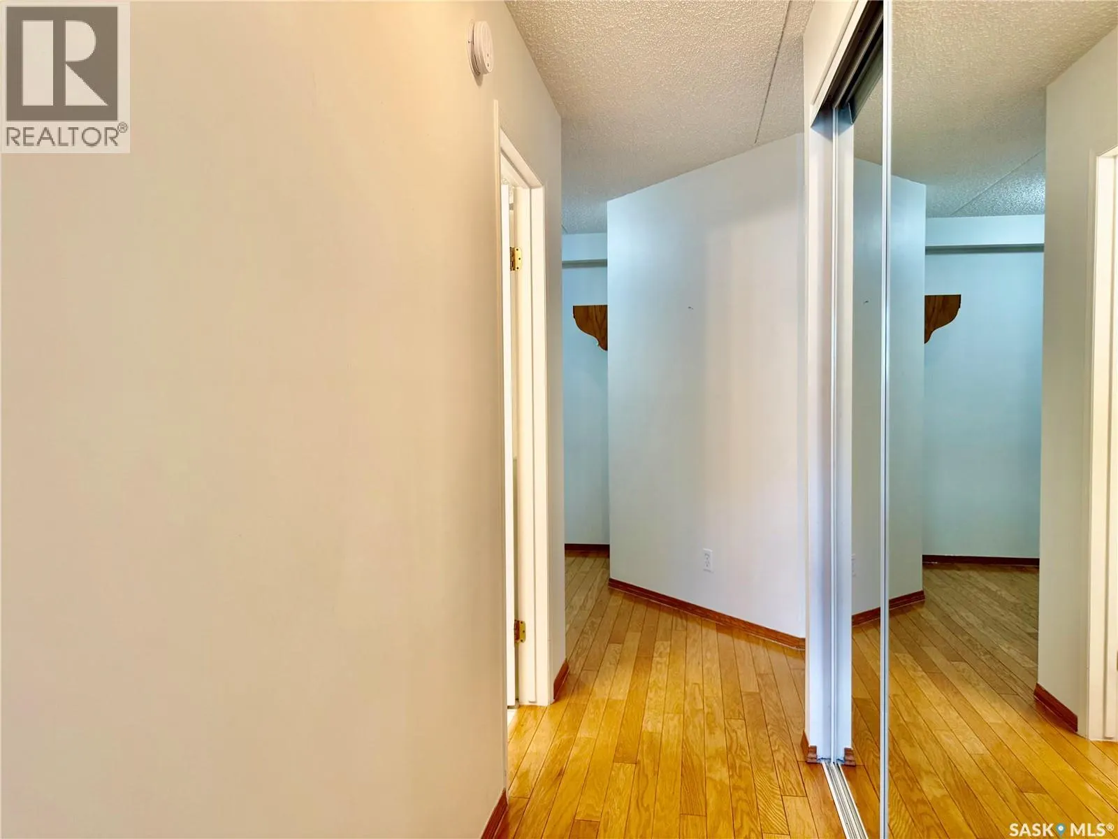 207 740 9th STREET