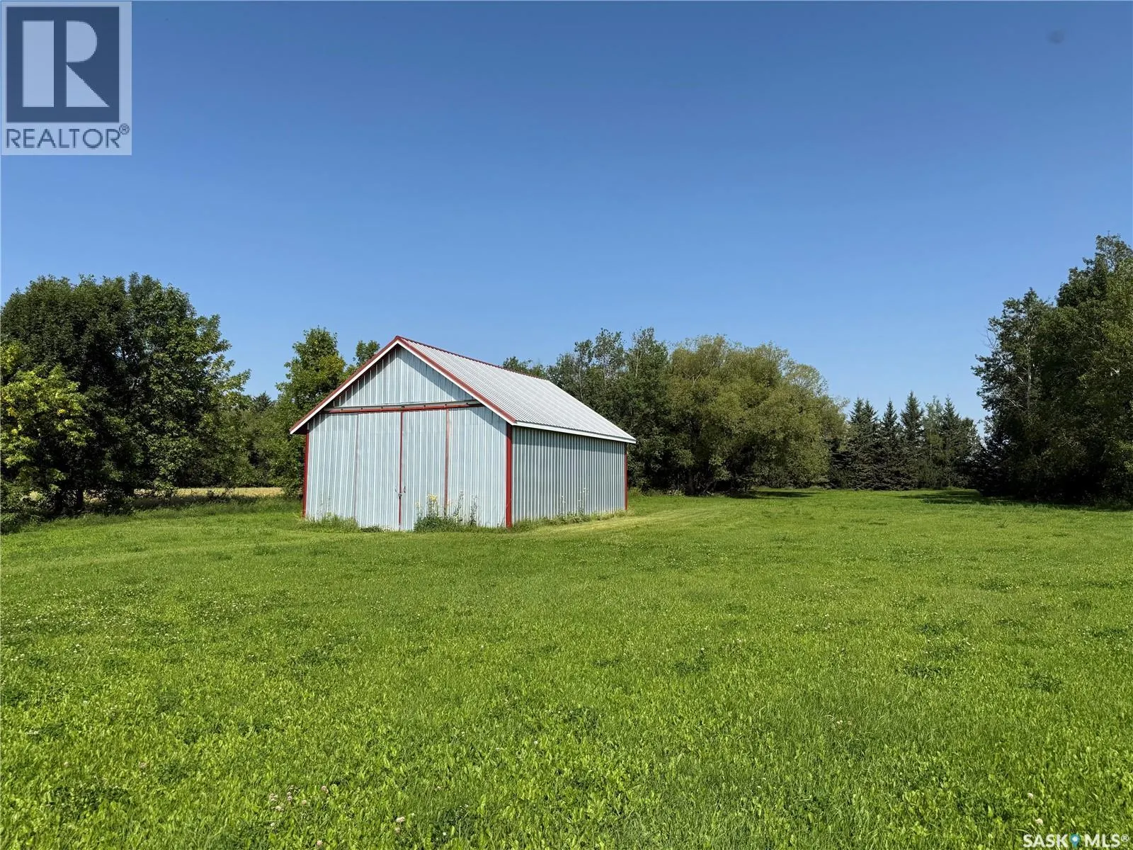 Hamilton Acreage