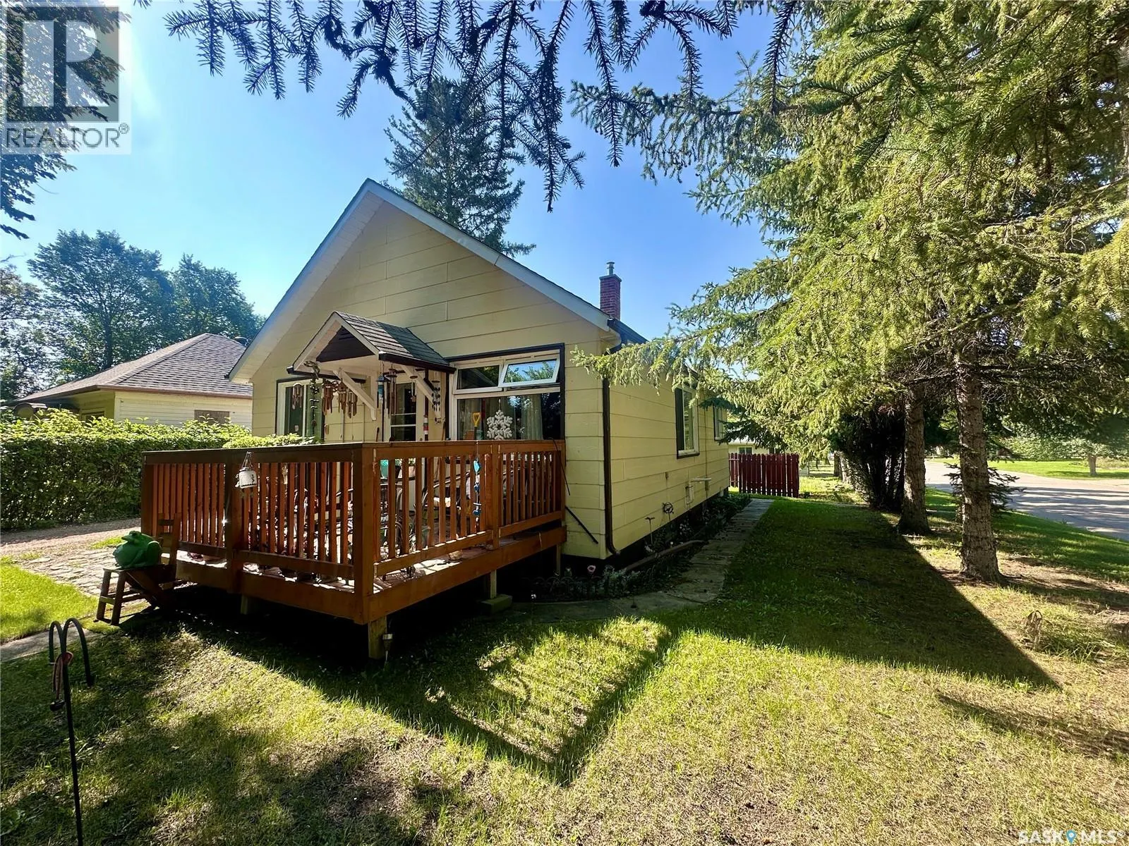 346 Cotter STREET