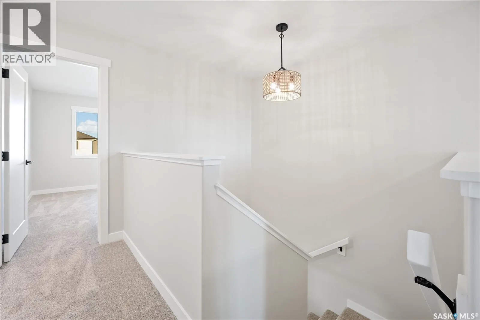 212 Froese CRESCENT
