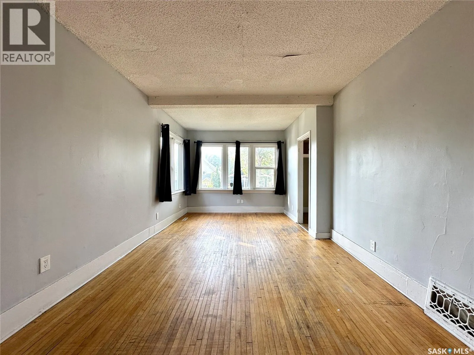 314 26th STREET W