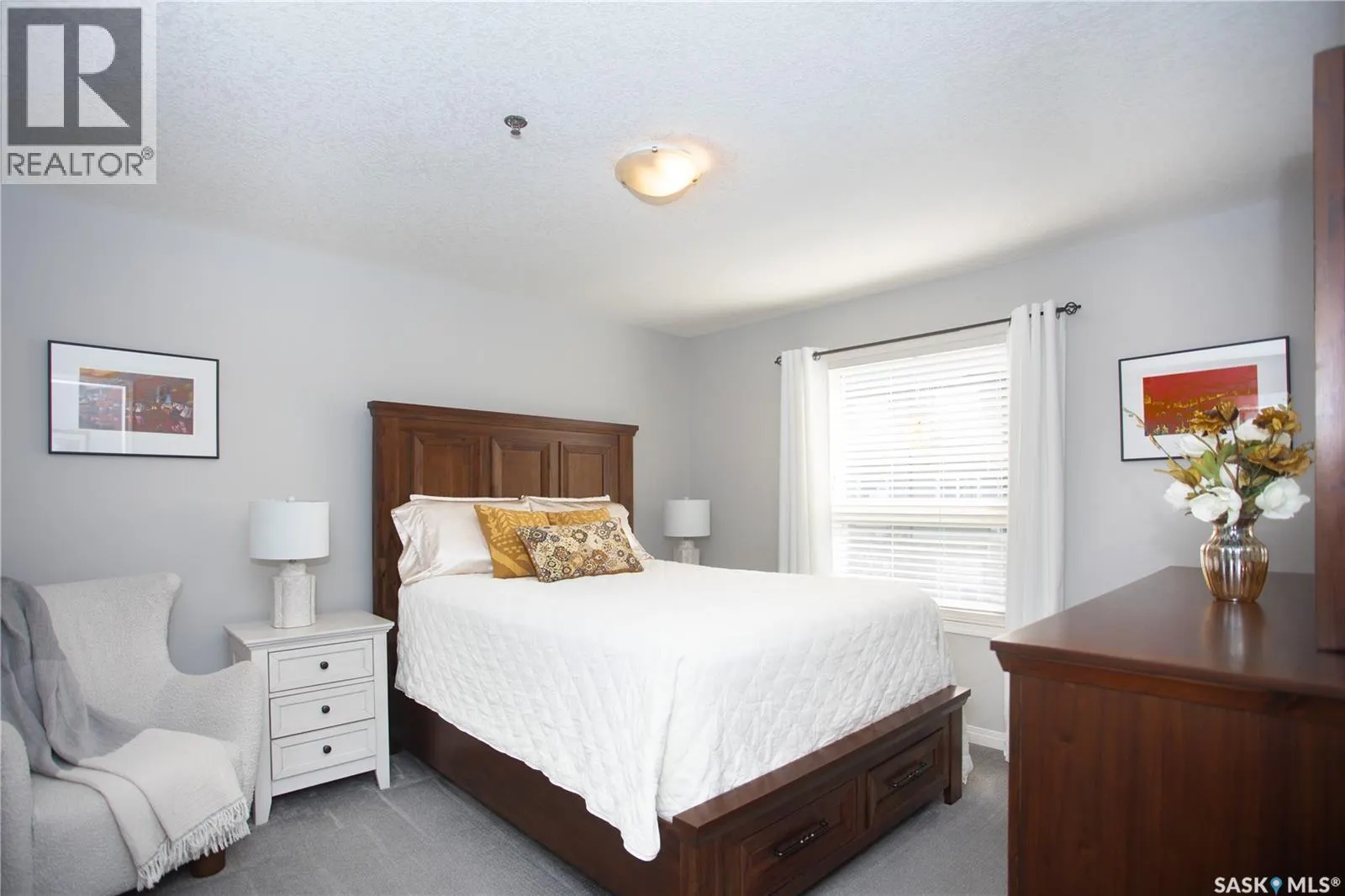 4205 108 Willis CRESCENT