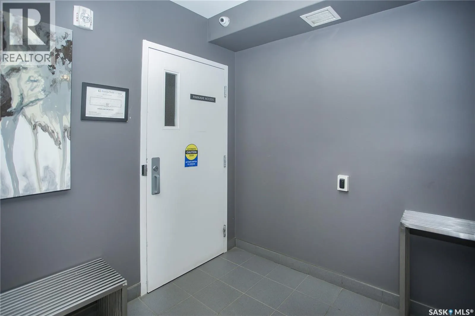 4205 108 Willis CRESCENT