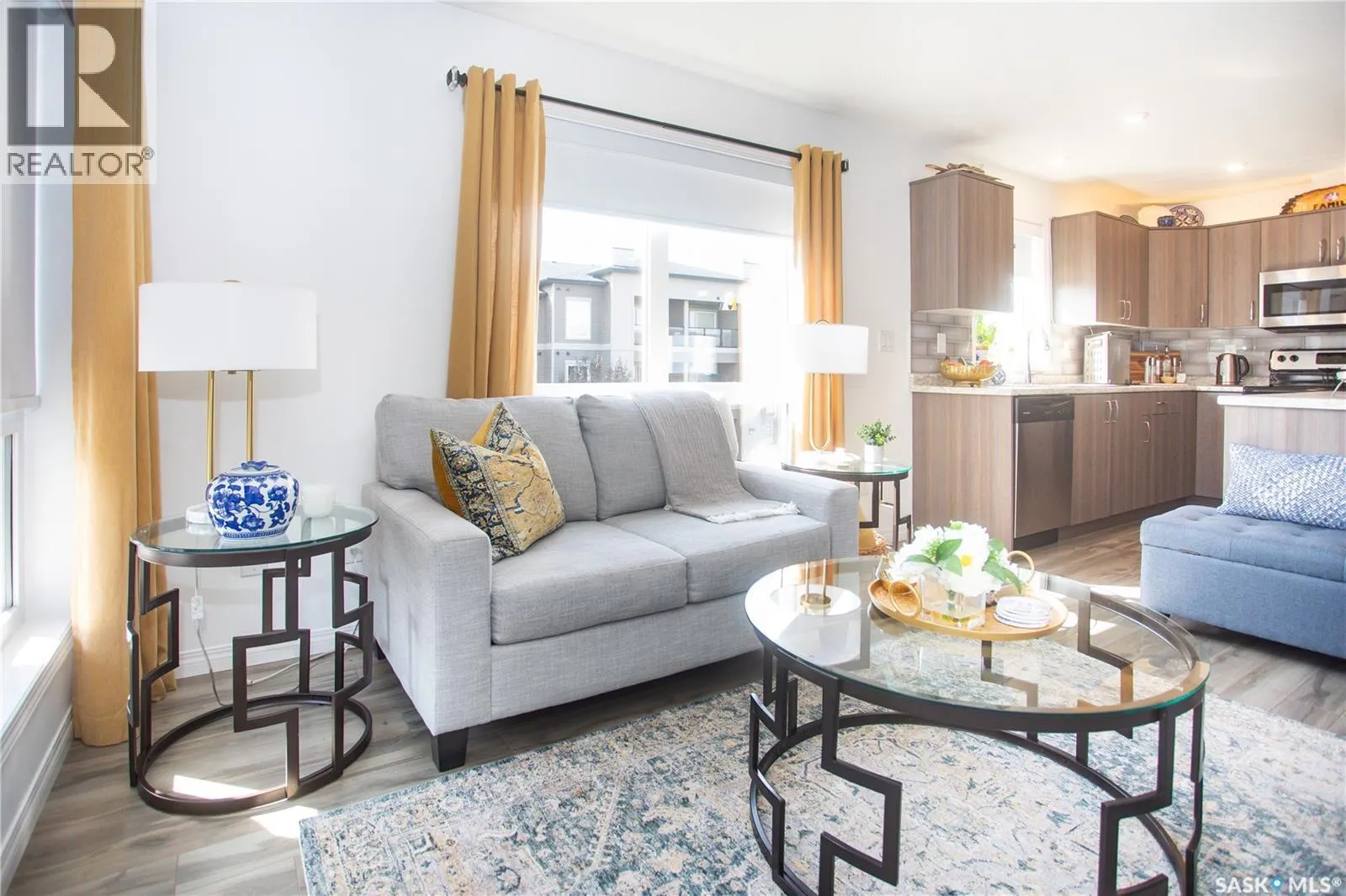 4205 108 Willis CRESCENT