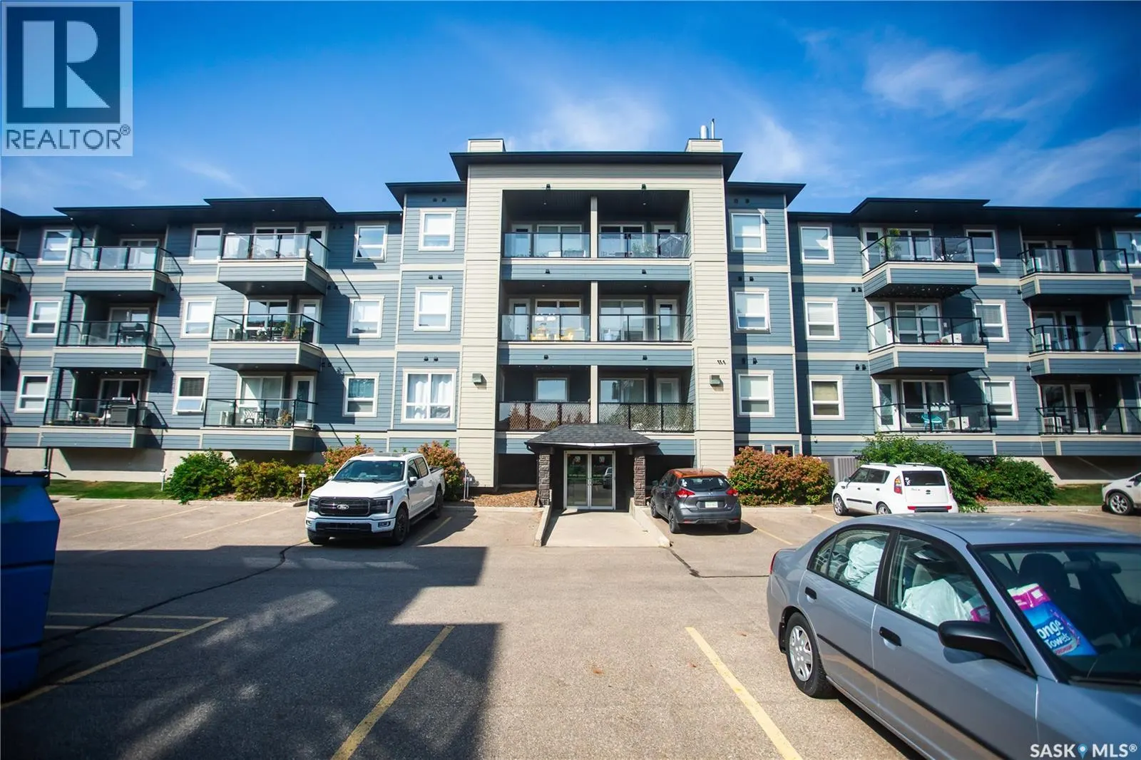 4205 108 Willis CRESCENT