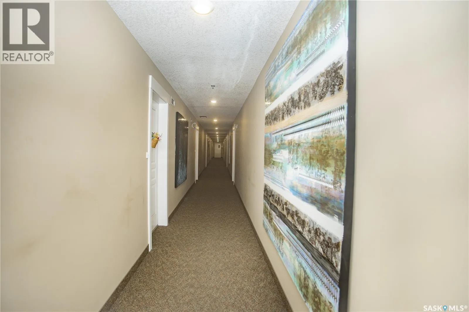4205 108 Willis CRESCENT
