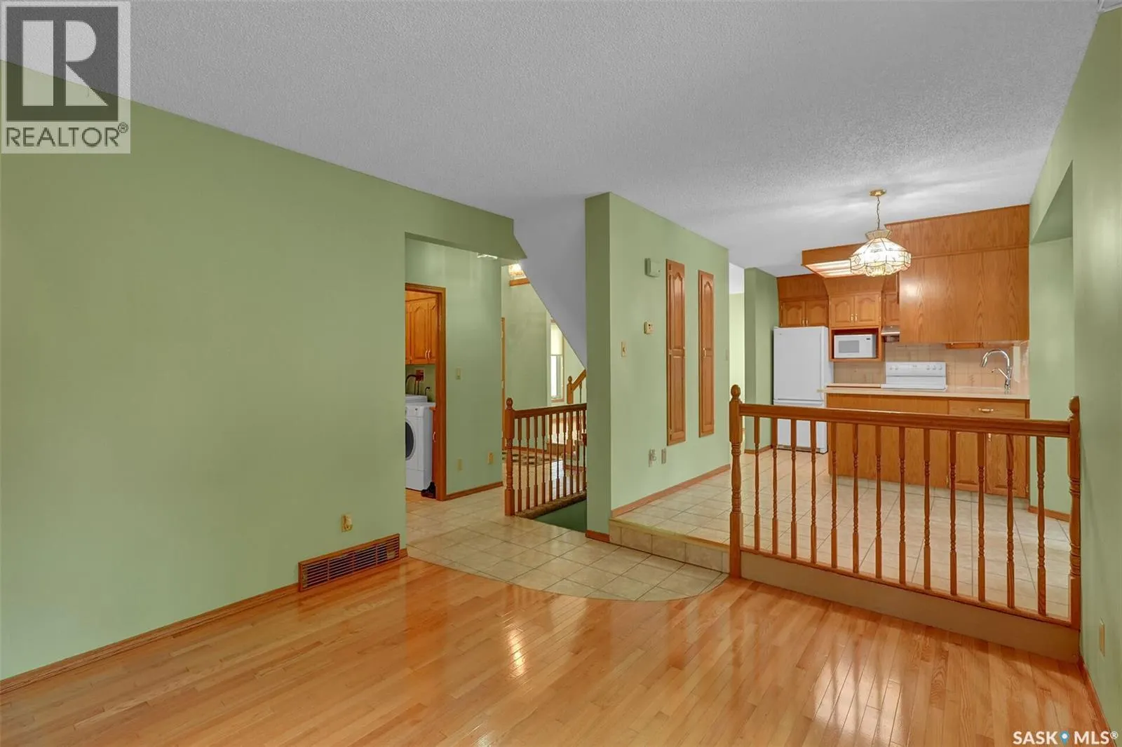1430 Wascana HIGHLANDS